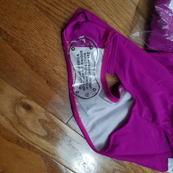 LAST CHANCE - TEAM BRIDE bundle of bathing suits - Picture 2 of 6